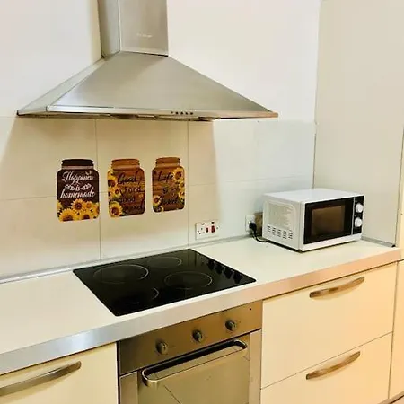 Appartement Spacious In The Heart Of St Julian's