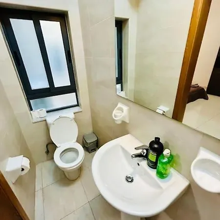 Spacious In The Heart Of St Julian's Apartman San Ġiljan